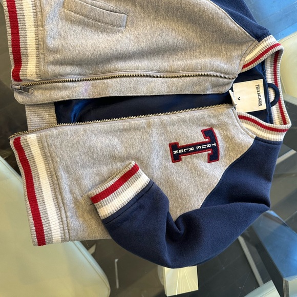 Jacket - Picture 9 of 9